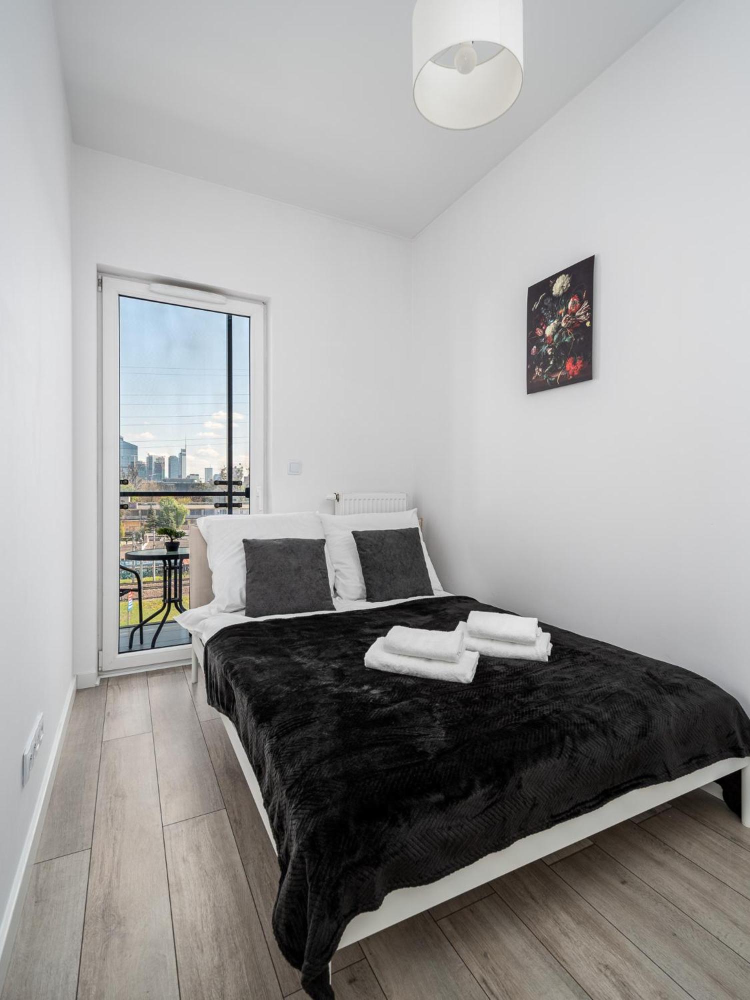 Apartmán Apart D&K Free Parking Aleja Prymasa Tysiaclecia 83A Varšava Exteriér fotografie