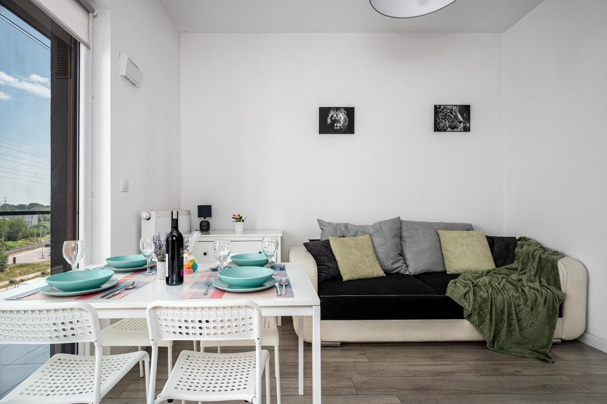 Apartmán Apart D&K Free Parking Aleja Prymasa Tysiaclecia 83A Varšava Exteriér fotografie
